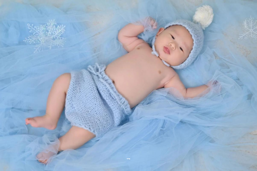 无棣2岁宝宝喝酸奶